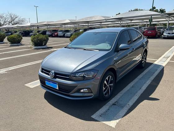 VOLKSWAGEN VIRTUS 1.0 200 TSI COMFORTLINE AUTOMÁTICO